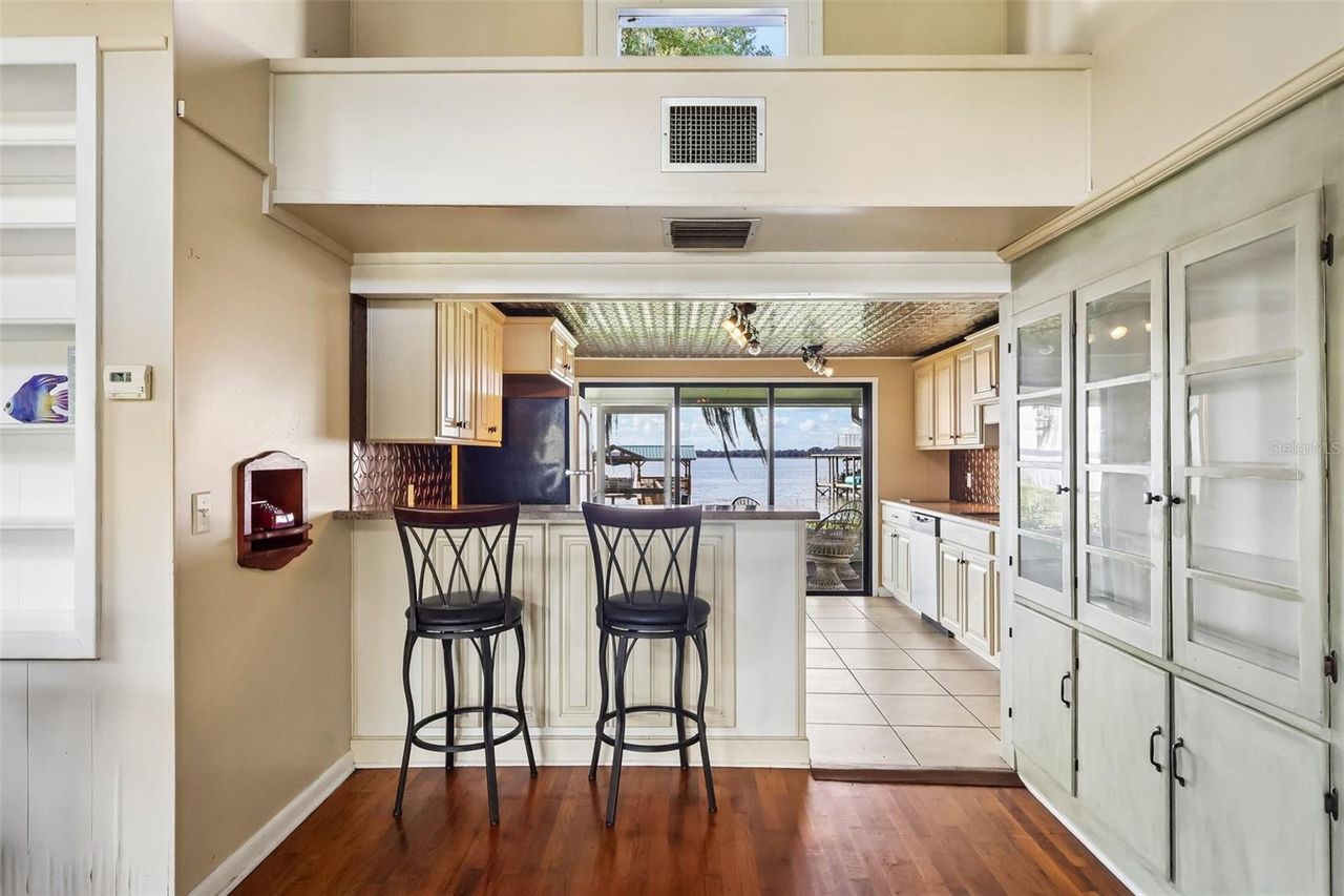 722 LAKE DORA DRIVE — photo 12