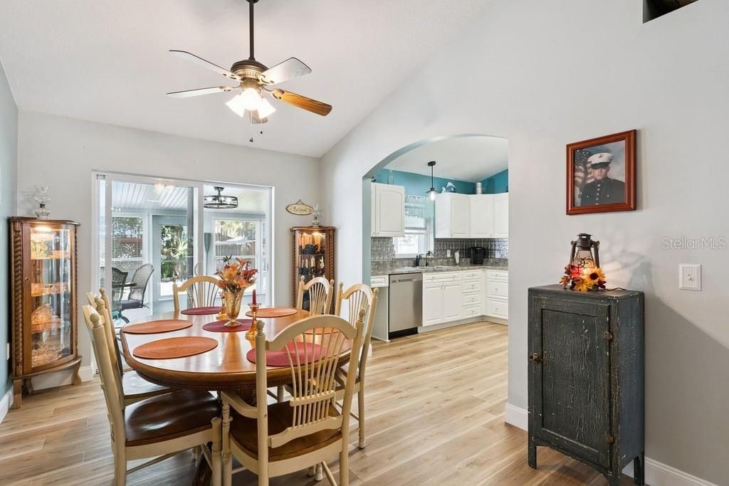 30749 GLENN DRIVE — photo 12