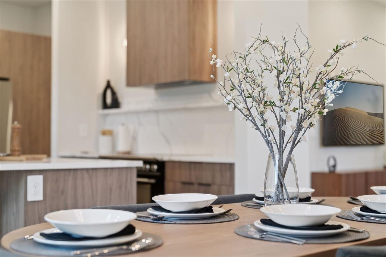 371 SKYFIELD CT — photo 8