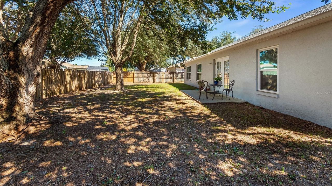 245 VALLEY EDGE DRIVE — photo 23