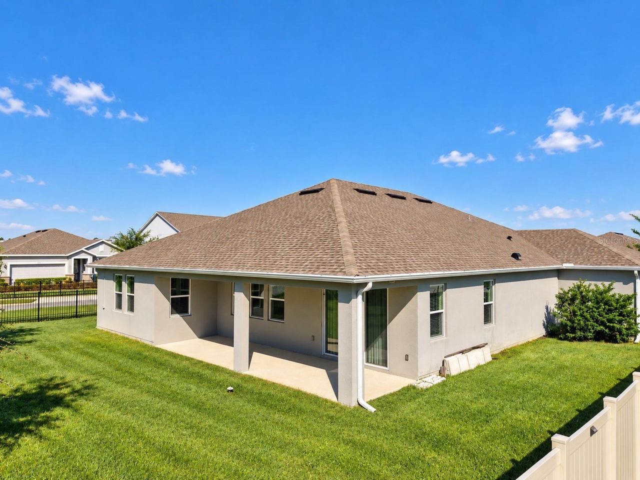 715 BLUE CITRUS LANE — photo 35