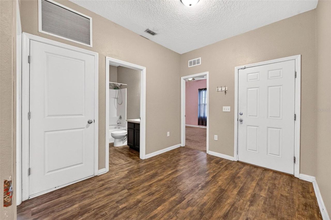 16430 BLOOM COURT — photo 4