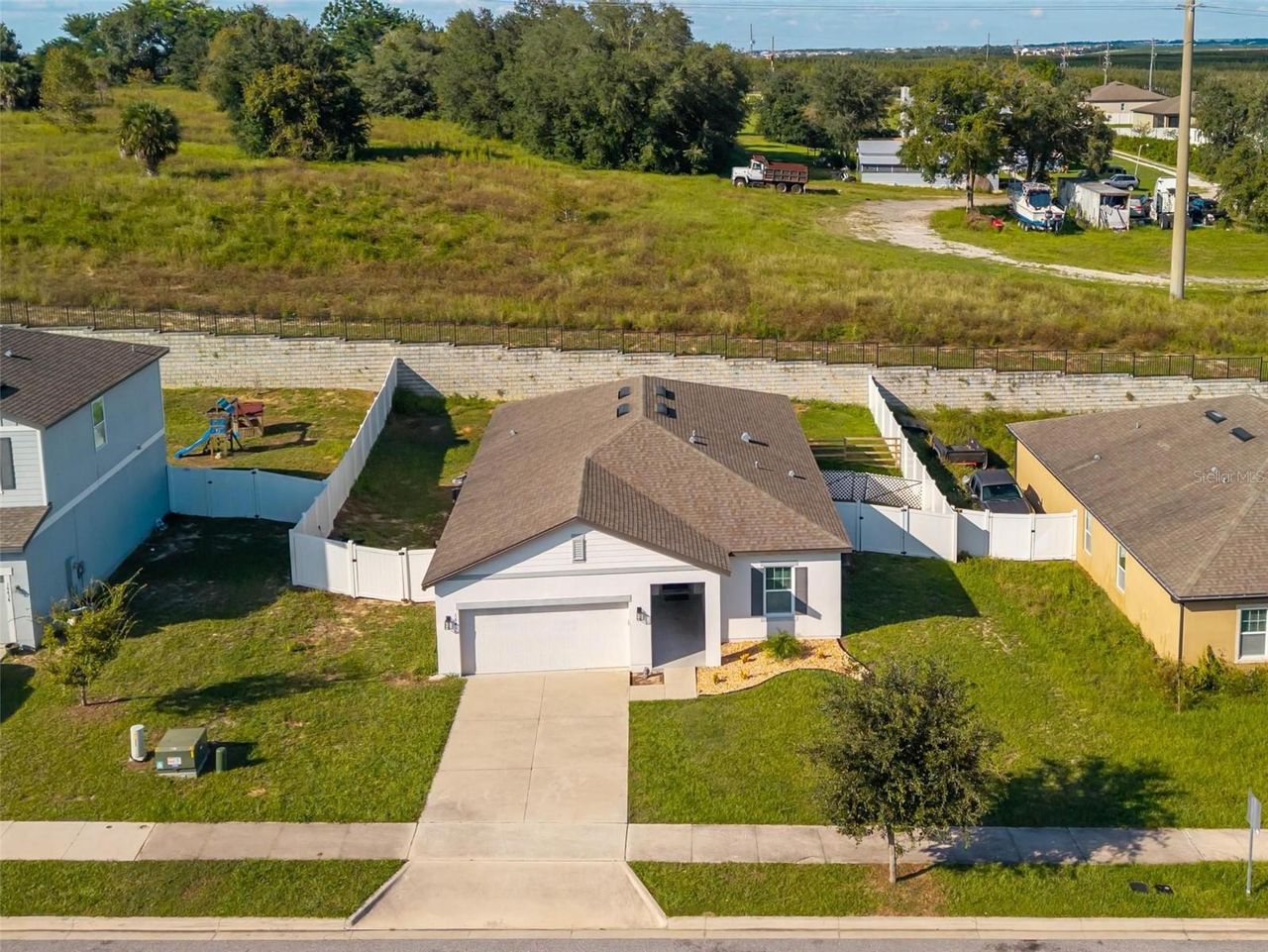 16430 BLOOM COURT — photo 41