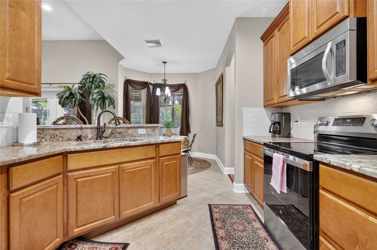 42626 ROYAL TRAILS ROAD — photo 12