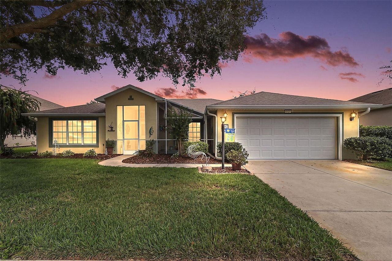 6121 HUNTERS RIDGE AVENUE — photo 2