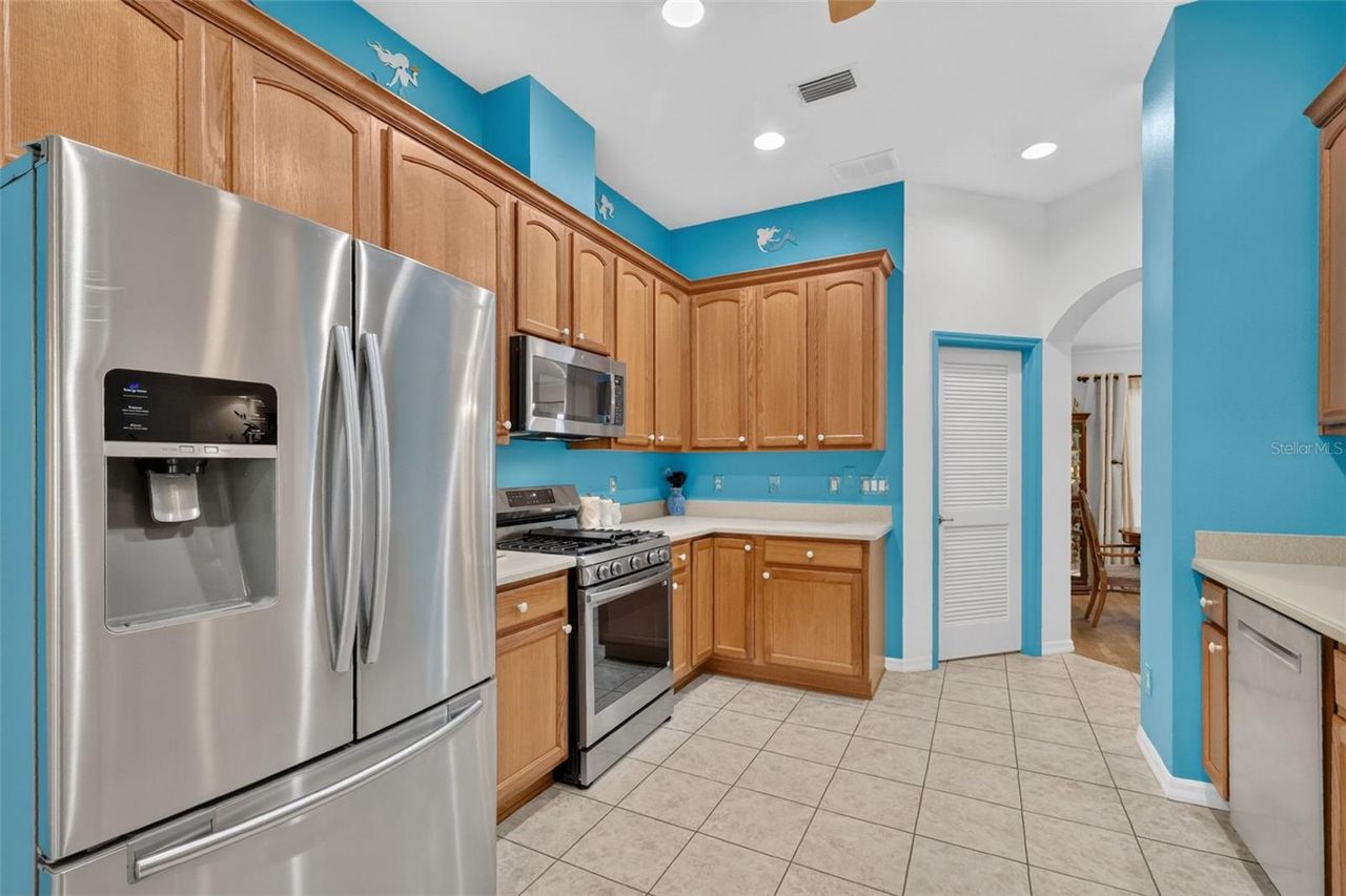6121 HUNTERS RIDGE AVENUE — photo 13