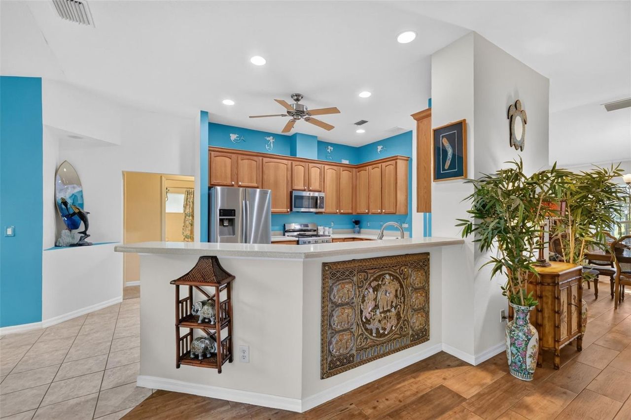6121 HUNTERS RIDGE AVENUE — photo 15