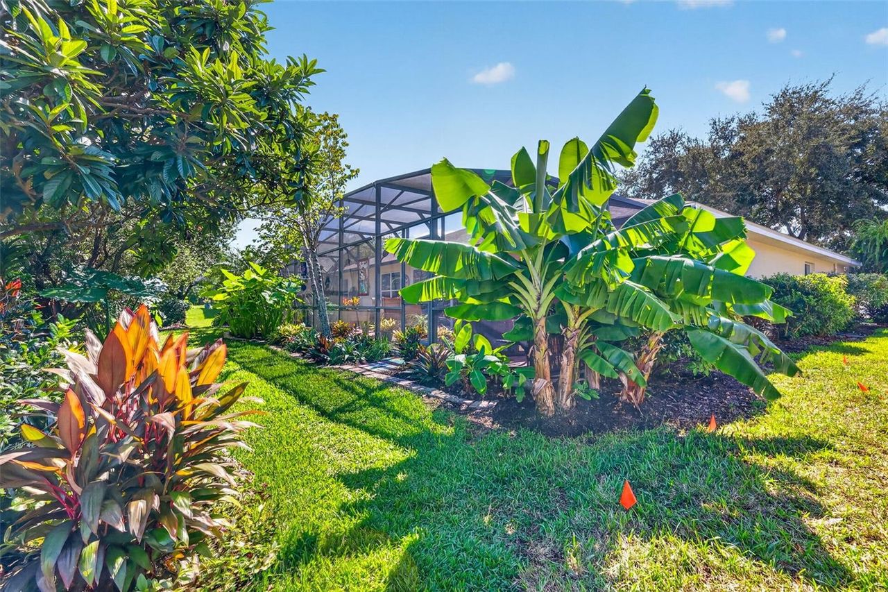 6121 HUNTERS RIDGE AVENUE — photo 53