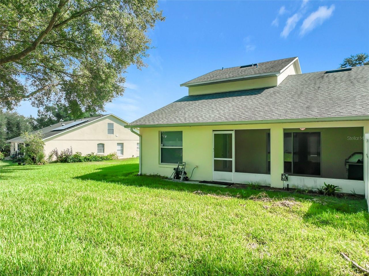 8805 COURTYARD LANE — photo 17