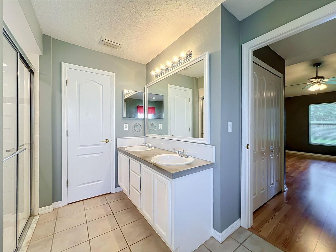 8805 COURTYARD LANE — photo 38