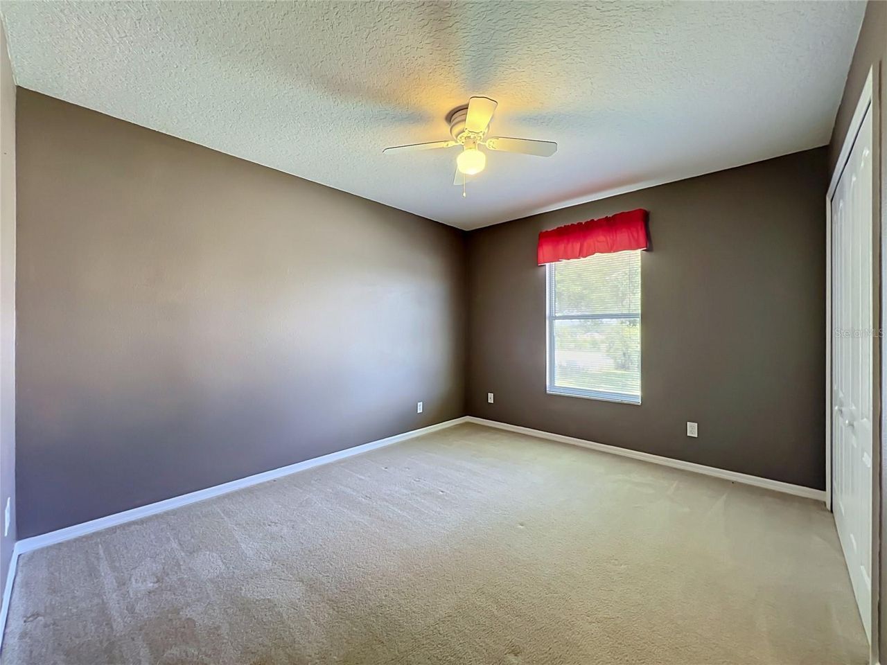 8805 COURTYARD LANE — photo 52
