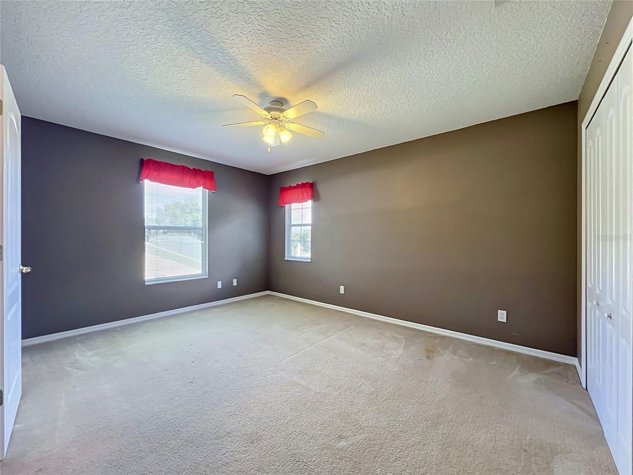 8805 COURTYARD LANE — photo 54