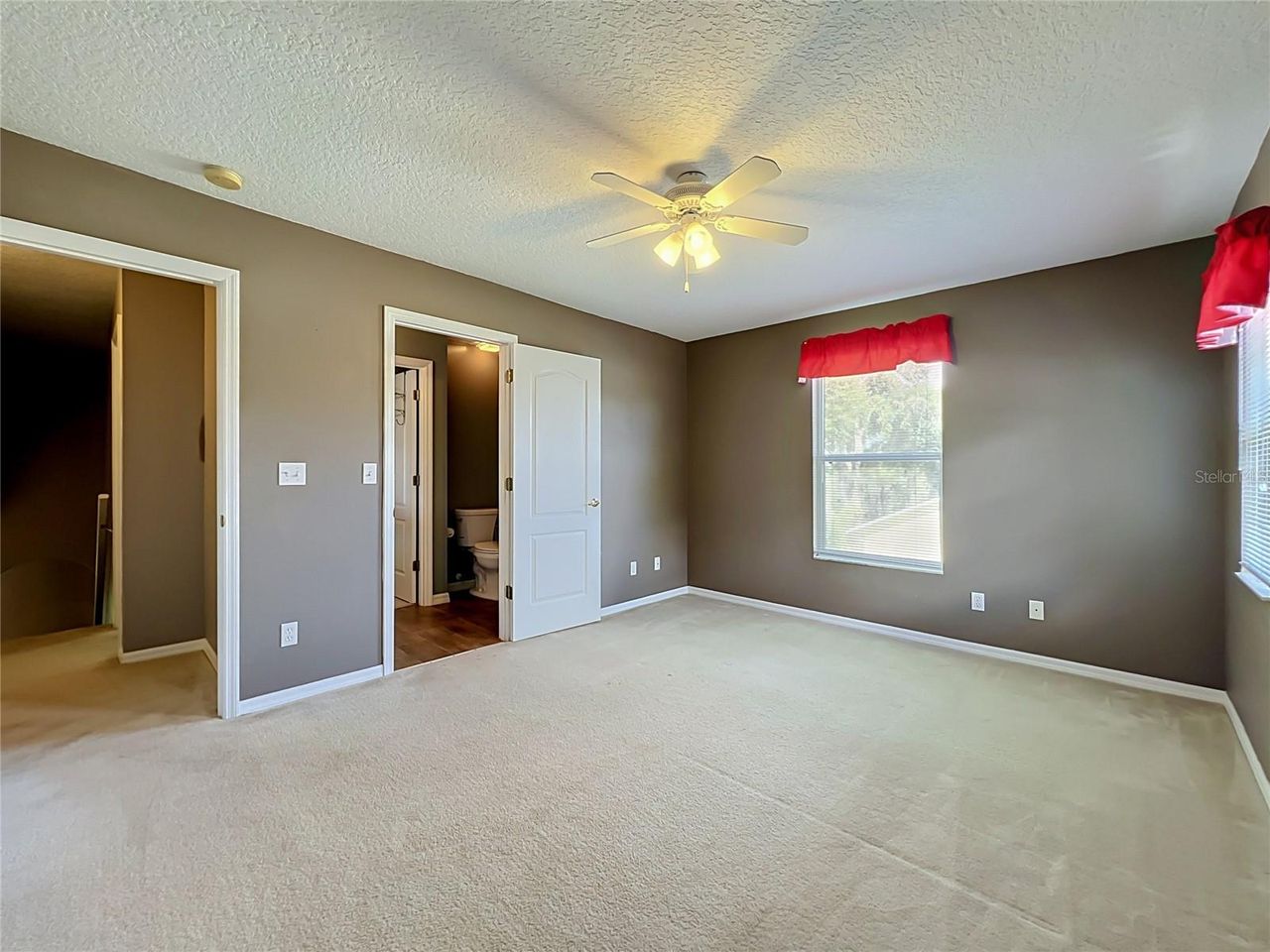 8805 COURTYARD LANE — photo 55