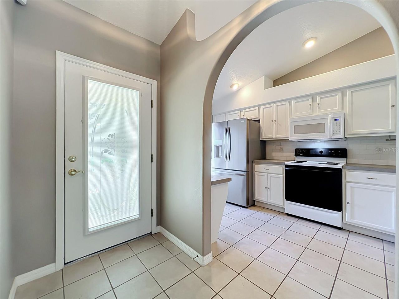 8805 COURTYARD LANE — photo 65