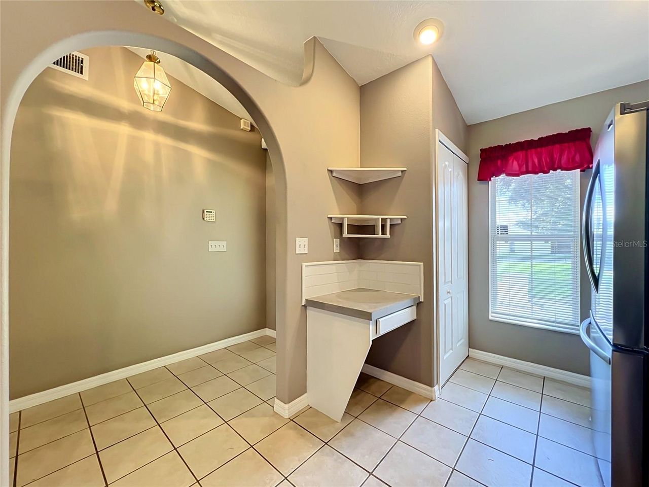 8805 COURTYARD LANE — photo 71