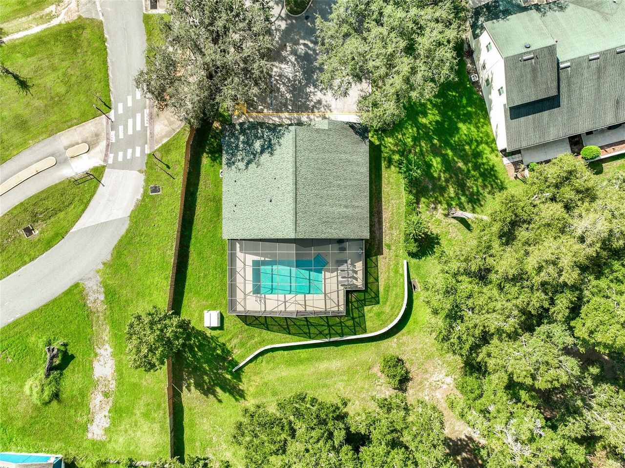 8805 COURTYARD LANE — photo 88