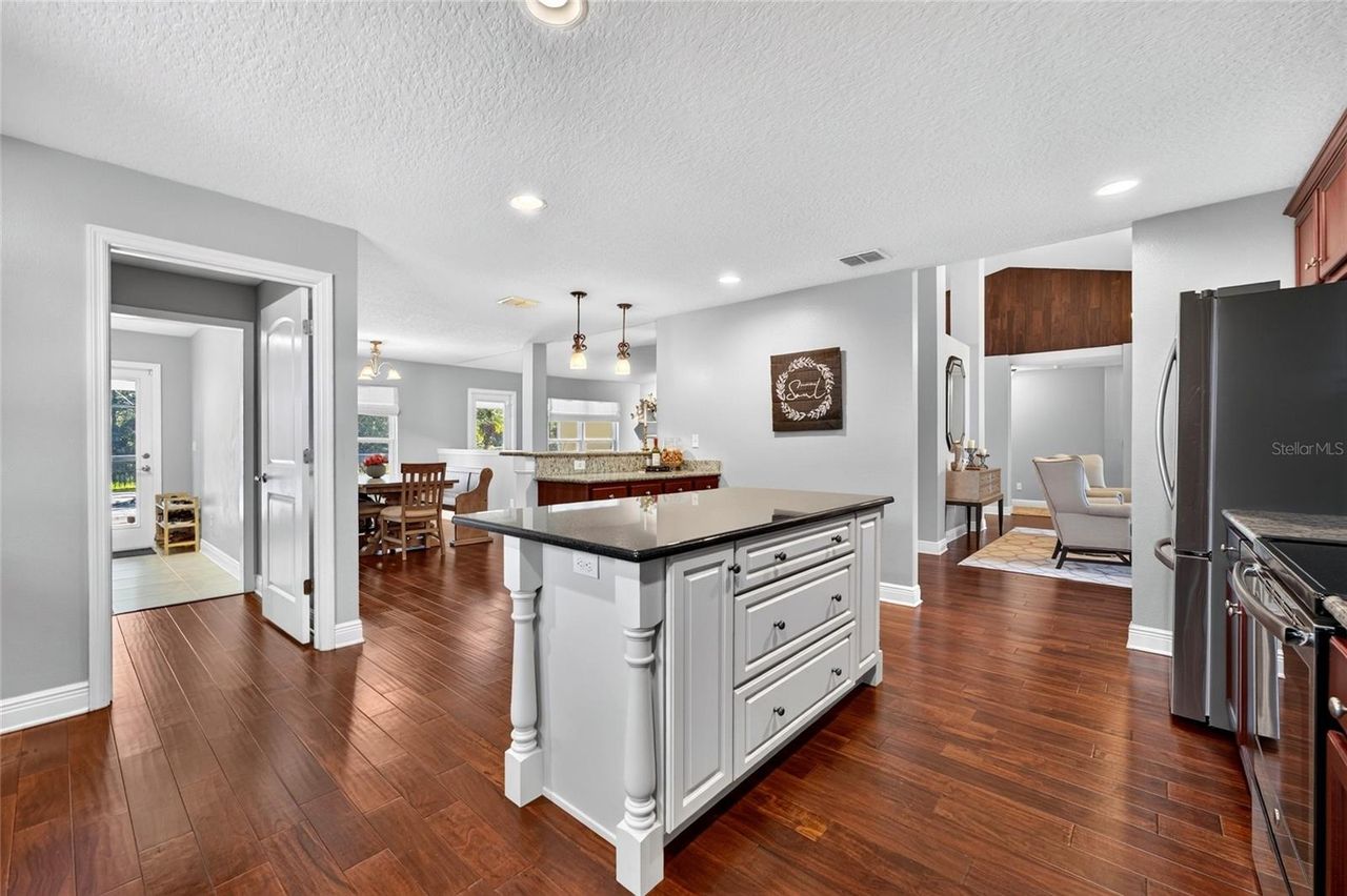 24114 PLYMOUTH HOLLOW CIRCLE — photo 13
