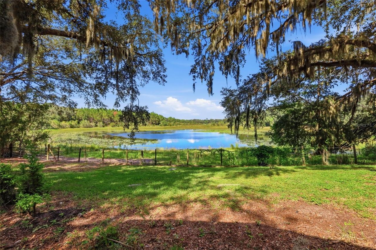 41520 CHARM LAKE DRIVE — photo 2