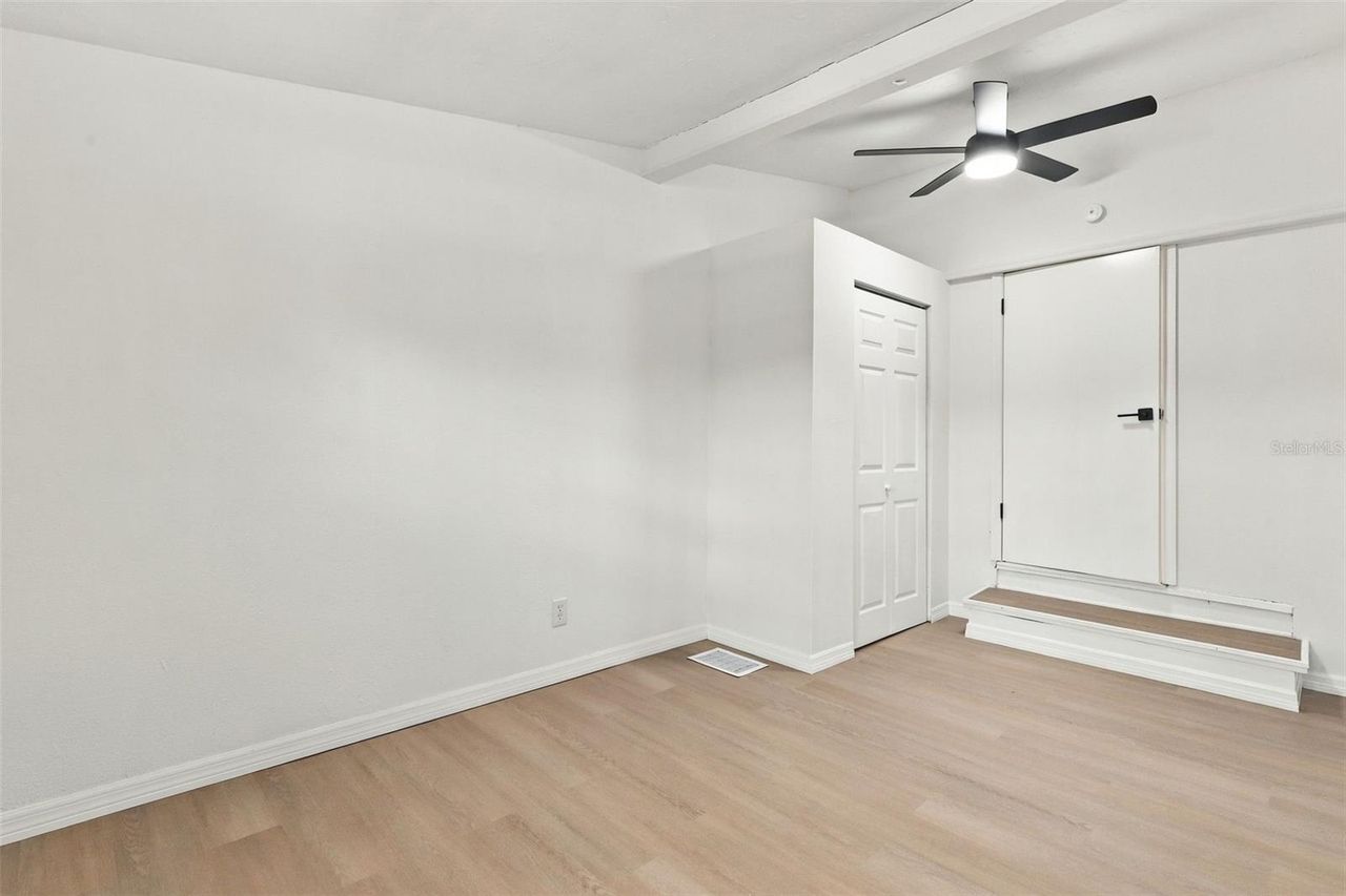 41520 CHARM LAKE DRIVE — photo 47