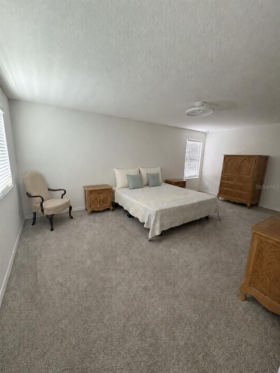 7128 DILLY LAKE AVENUE — photo 4