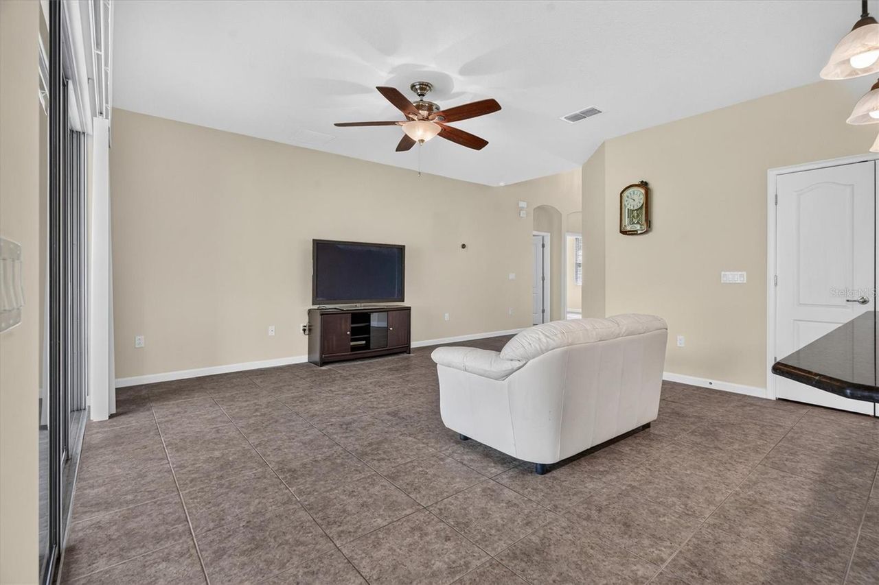2315 NATOMA BOULEVARD — photo 16