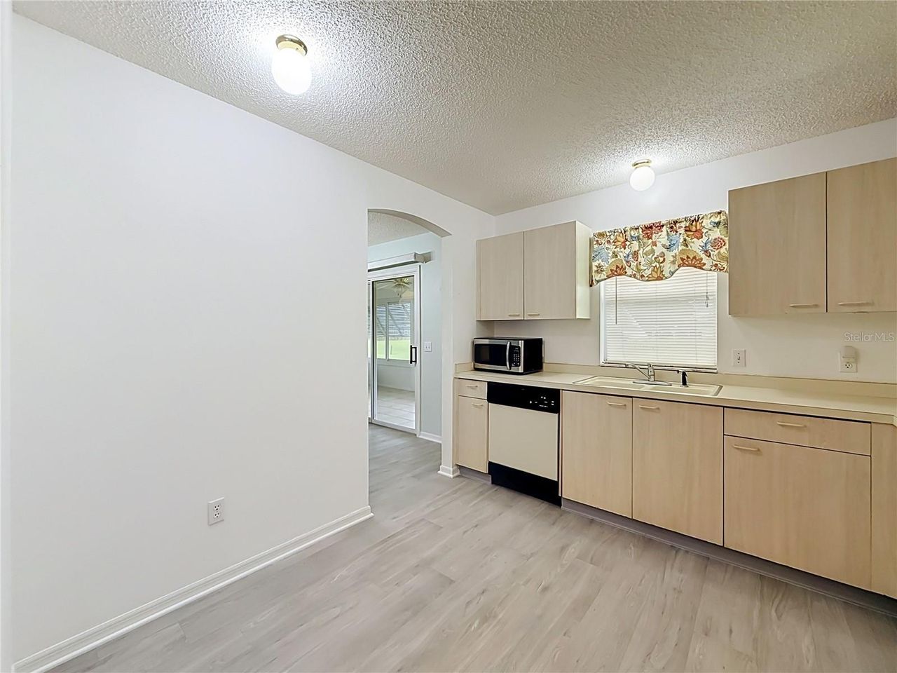 1607 COG HILL DRIVE — photo 5