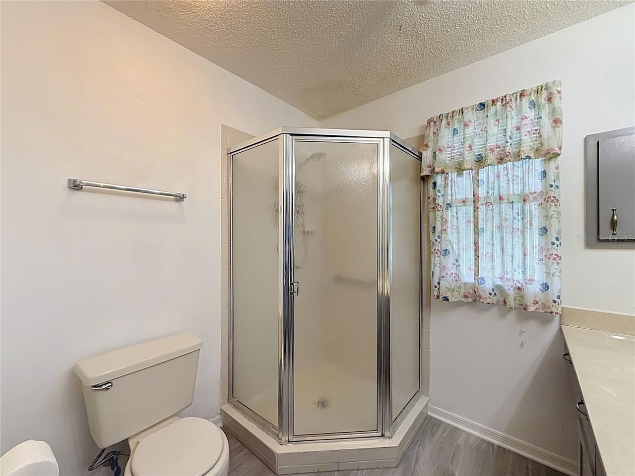 1607 COG HILL DRIVE — photo 11