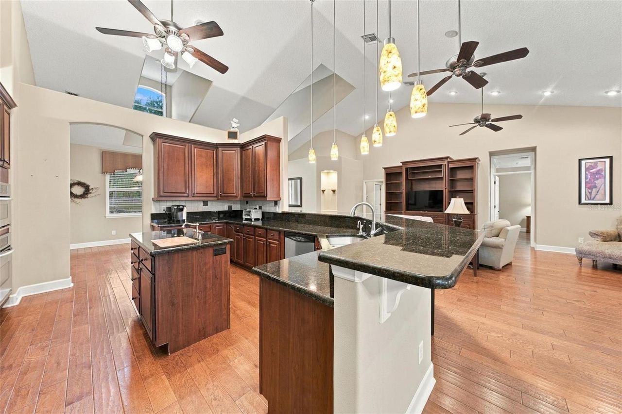 15330 SKY LAKE LANE — photo 34