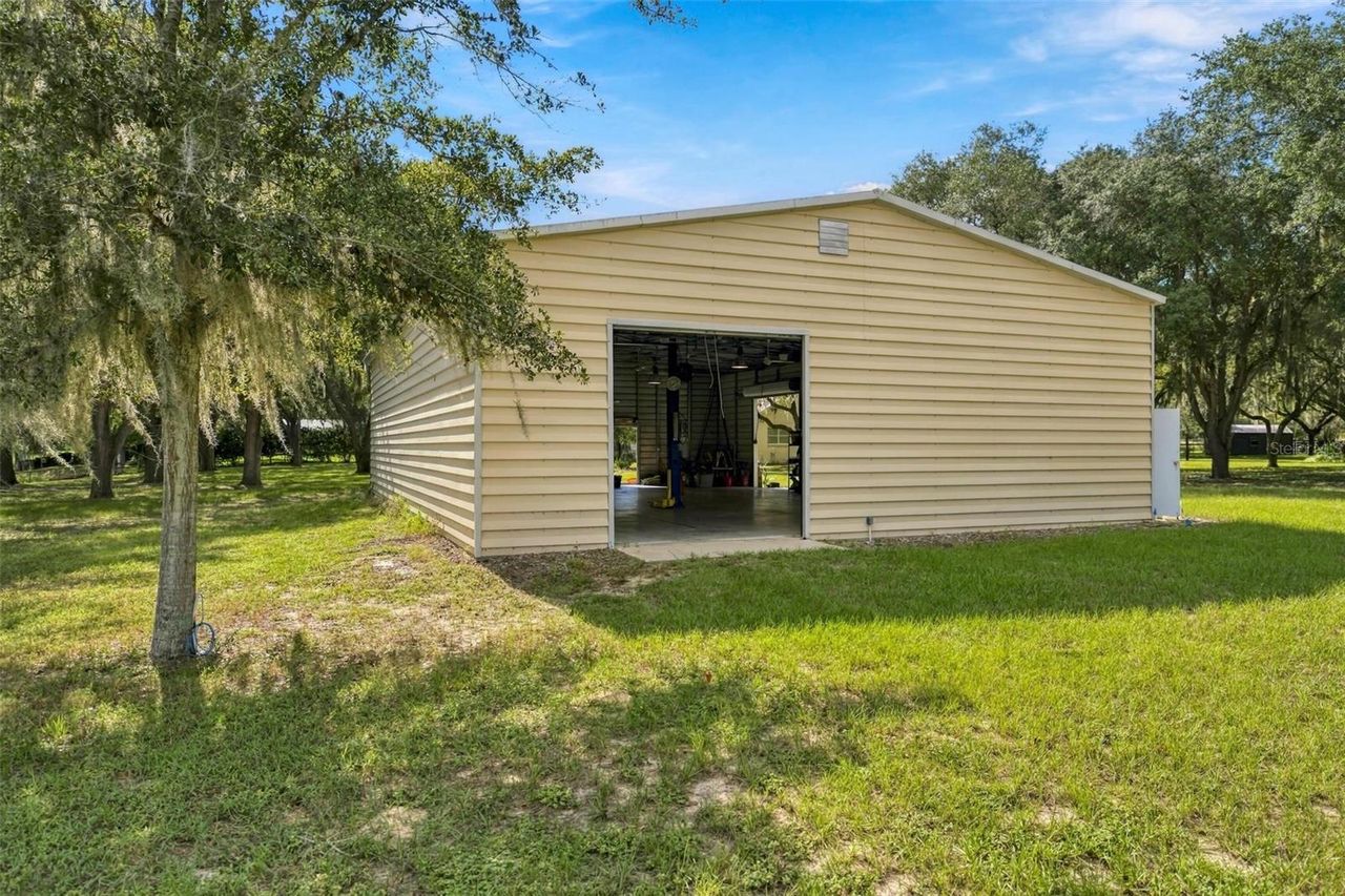 15330 SKY LAKE LANE — photo 96