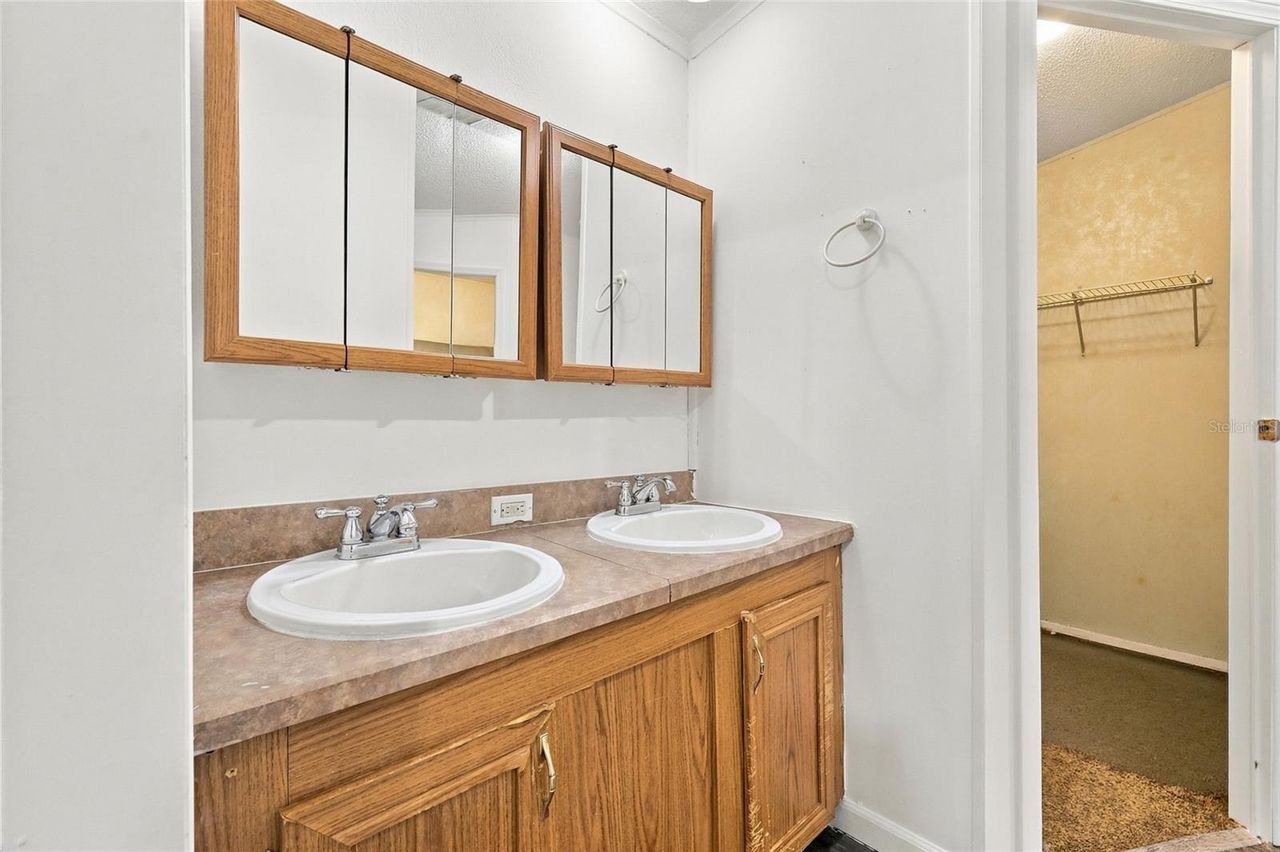 2138 LAKE ELLA ROAD — photo 36