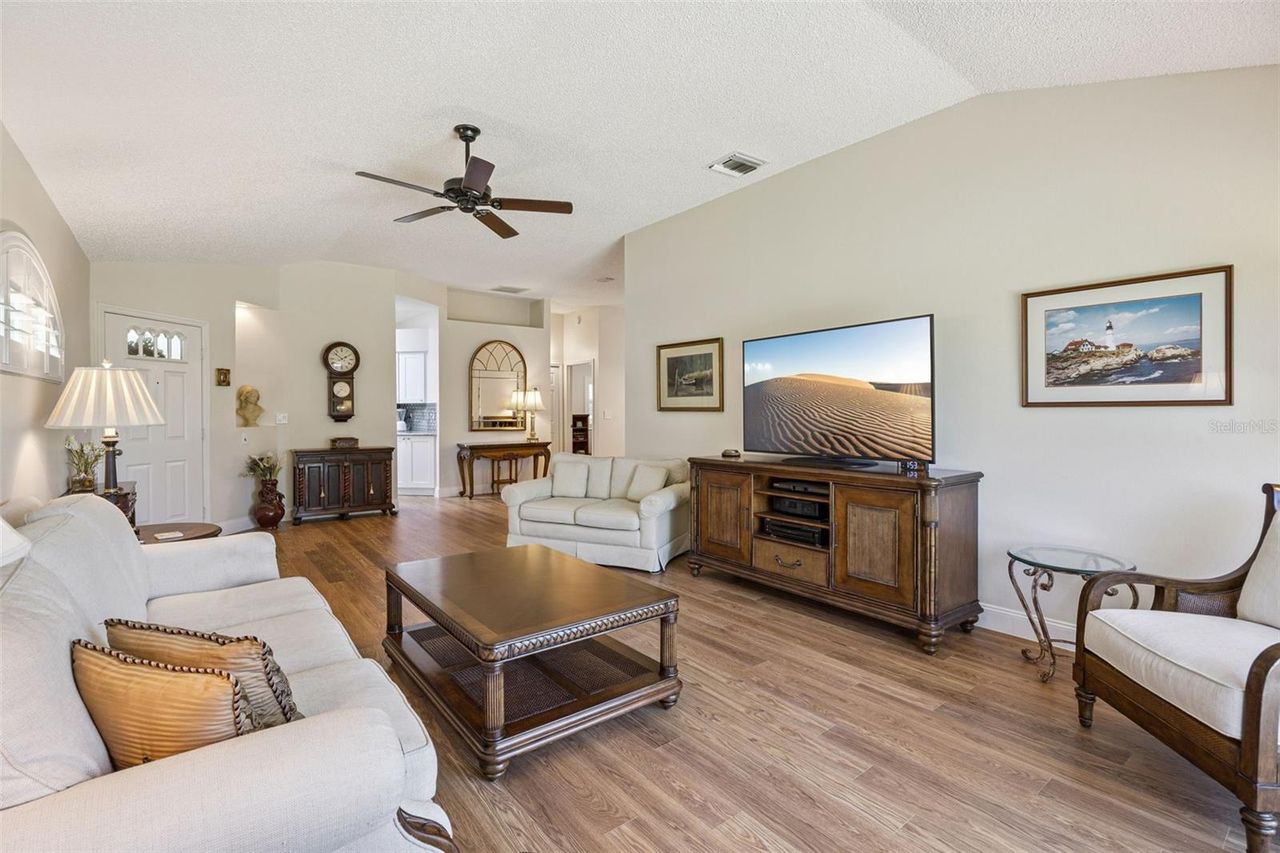 5853 PRINCESS CAROLINE PLACE — photo 11