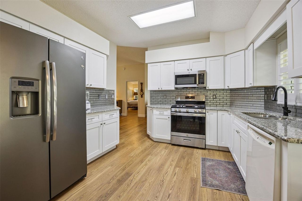 5853 PRINCESS CAROLINE PLACE — photo 21