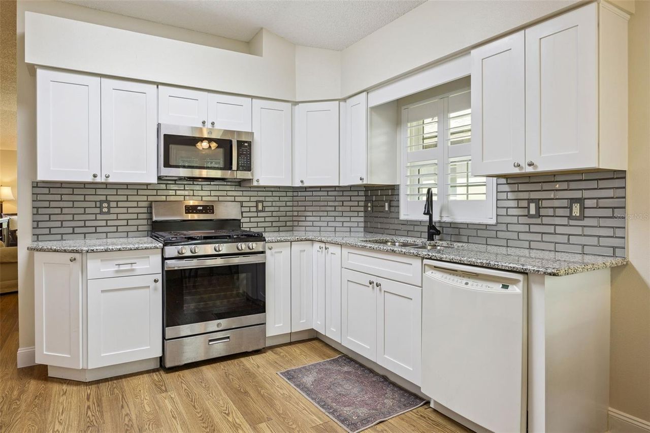 5853 PRINCESS CAROLINE PLACE — photo 22