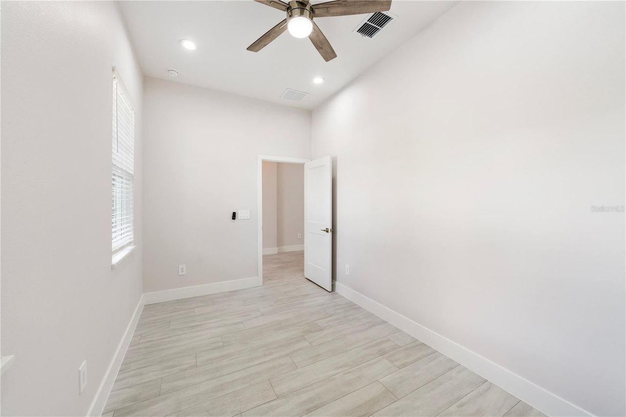 30614 QUINCE AVENUE — photo 29