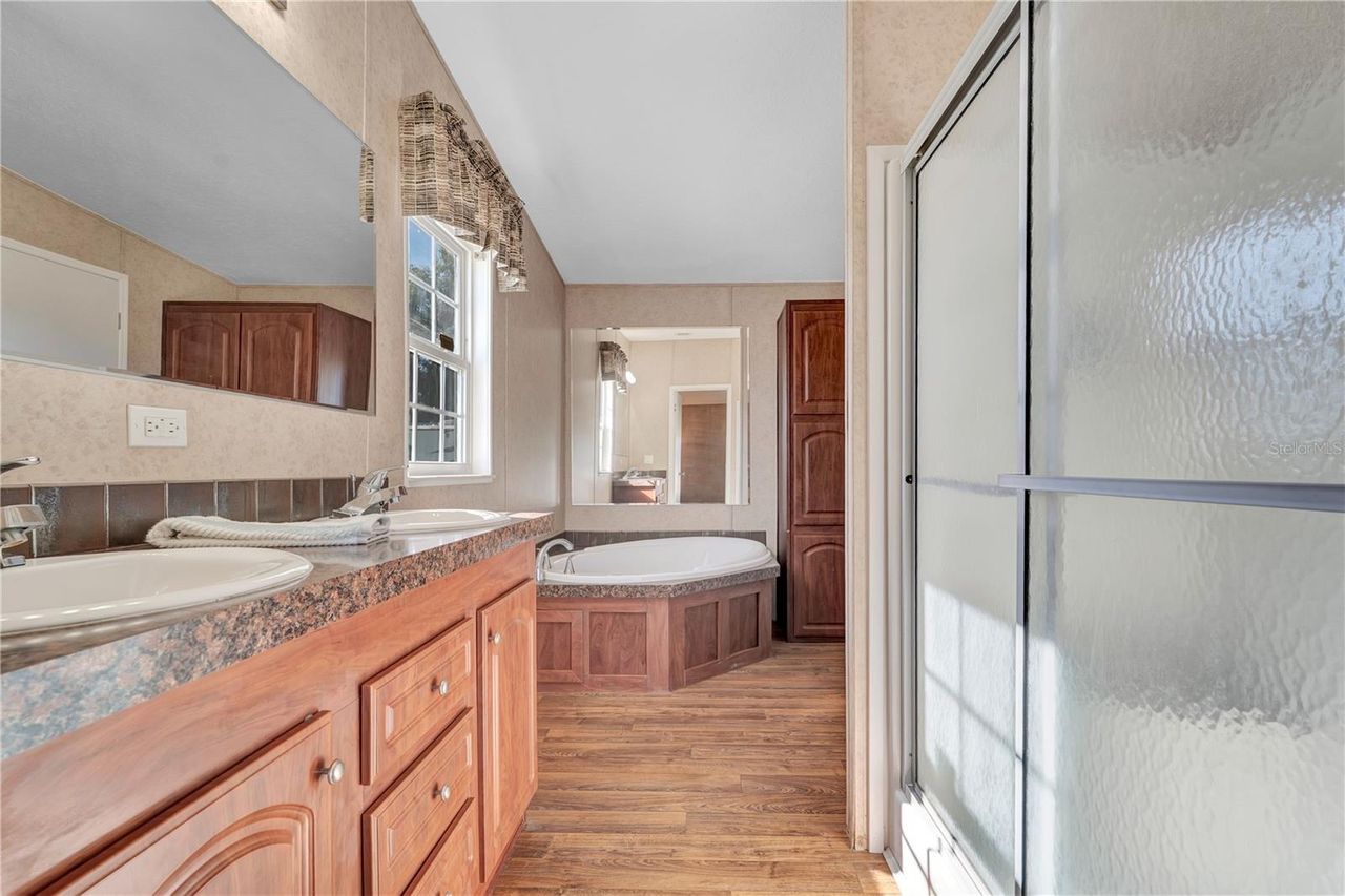 11914 SUSSEX HILL WAY — photo 19