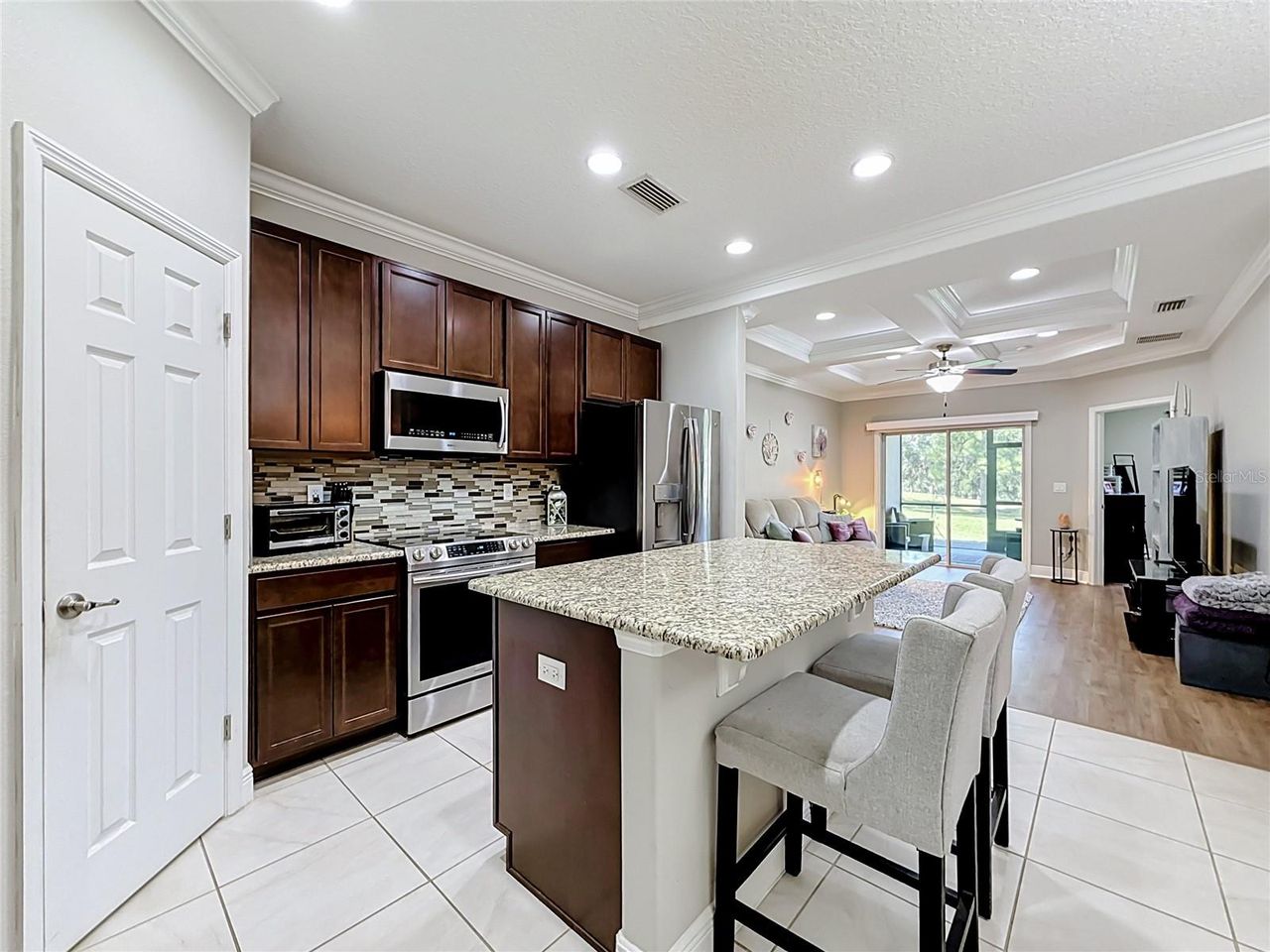8460 MAGNIFICENT LANE — photo 8