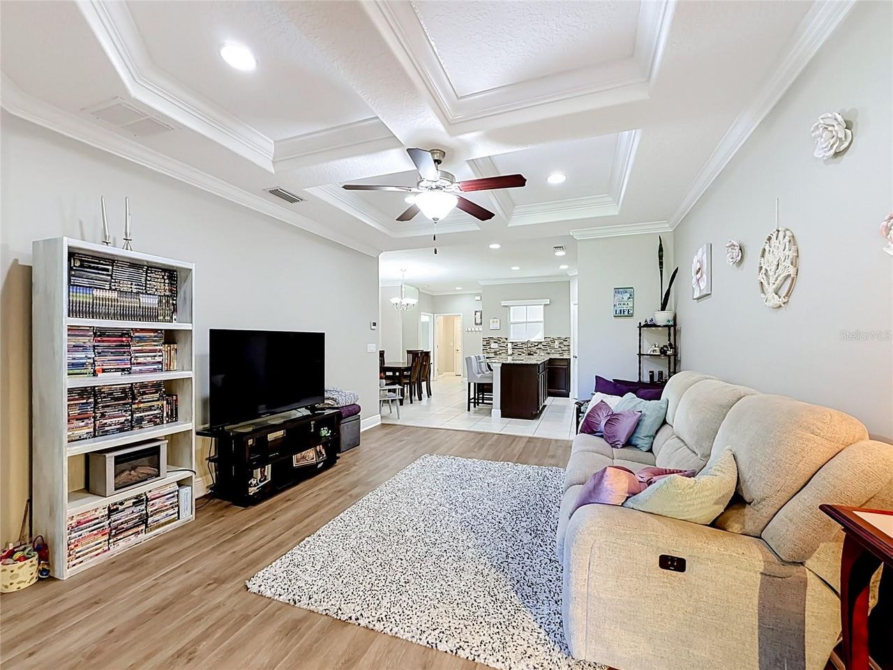 8460 MAGNIFICENT LANE — photo 16