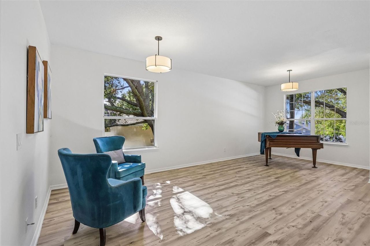 1305 WINDY BLUFF DRIVE — photo 9