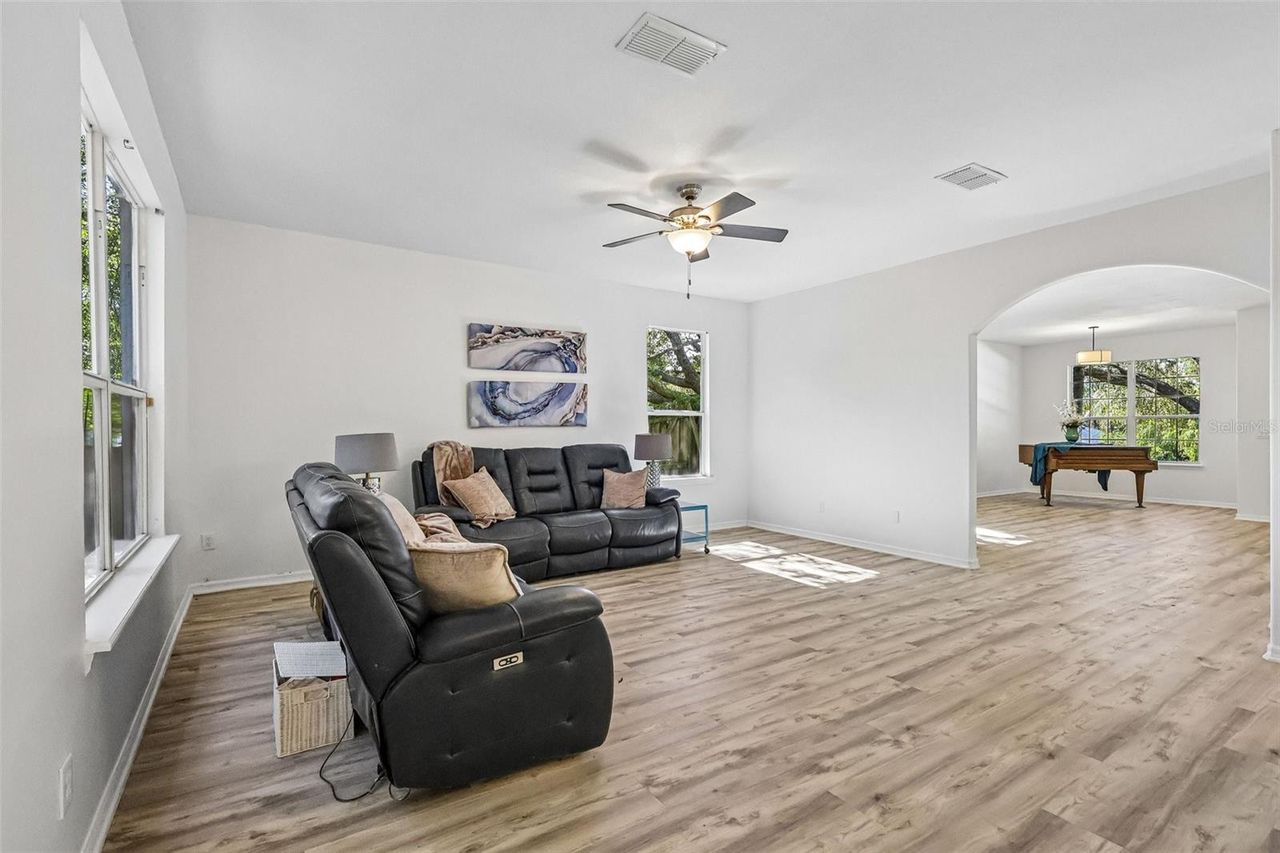 1305 WINDY BLUFF DRIVE — photo 14