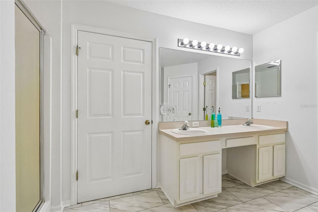 1305 WINDY BLUFF DRIVE — photo 36