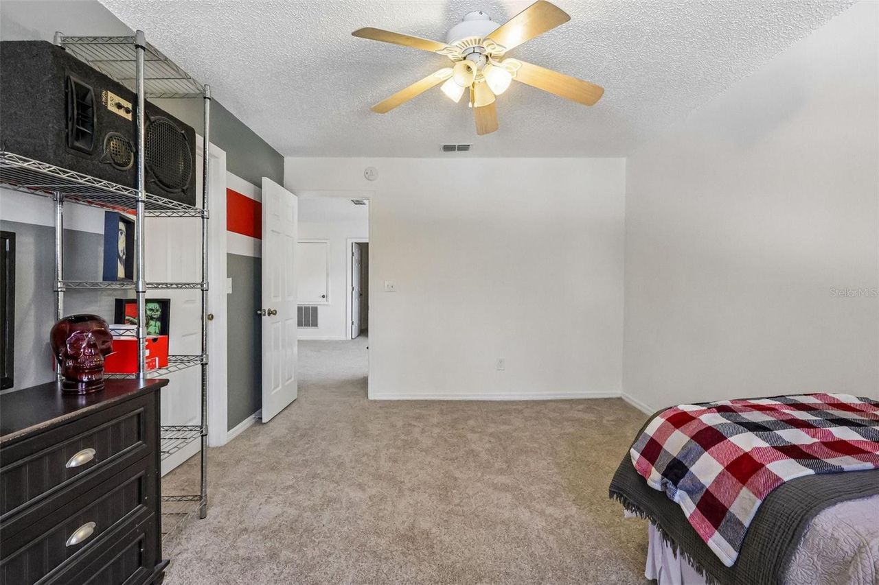 1305 WINDY BLUFF DRIVE — photo 40