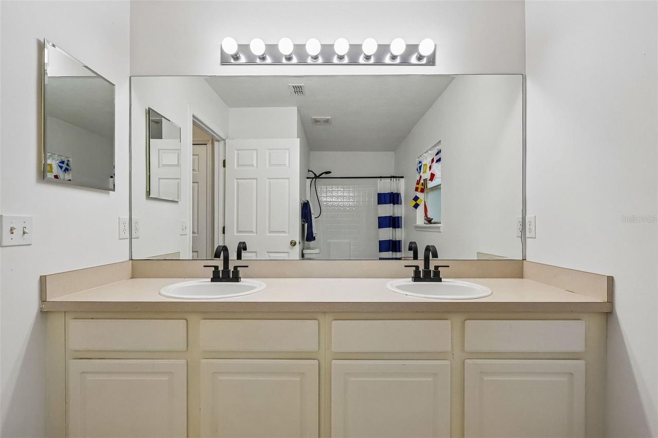 1305 WINDY BLUFF DRIVE — photo 45