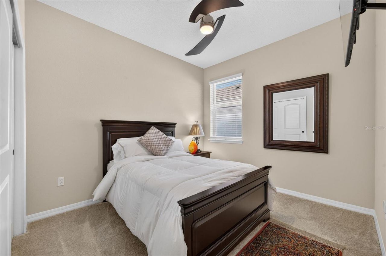 164 SILVER MAPLE ROAD — photo 27