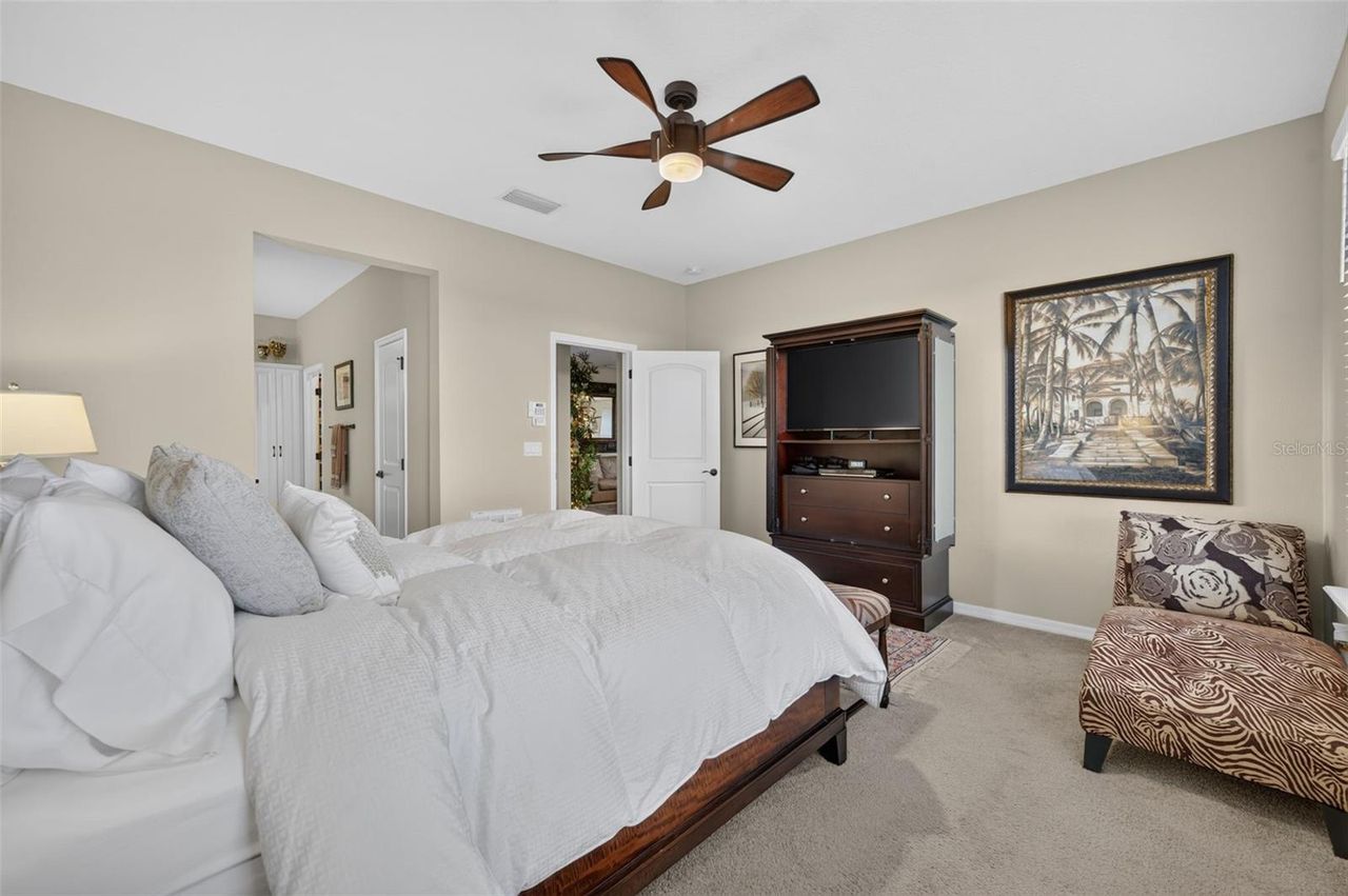 164 SILVER MAPLE ROAD — photo 30