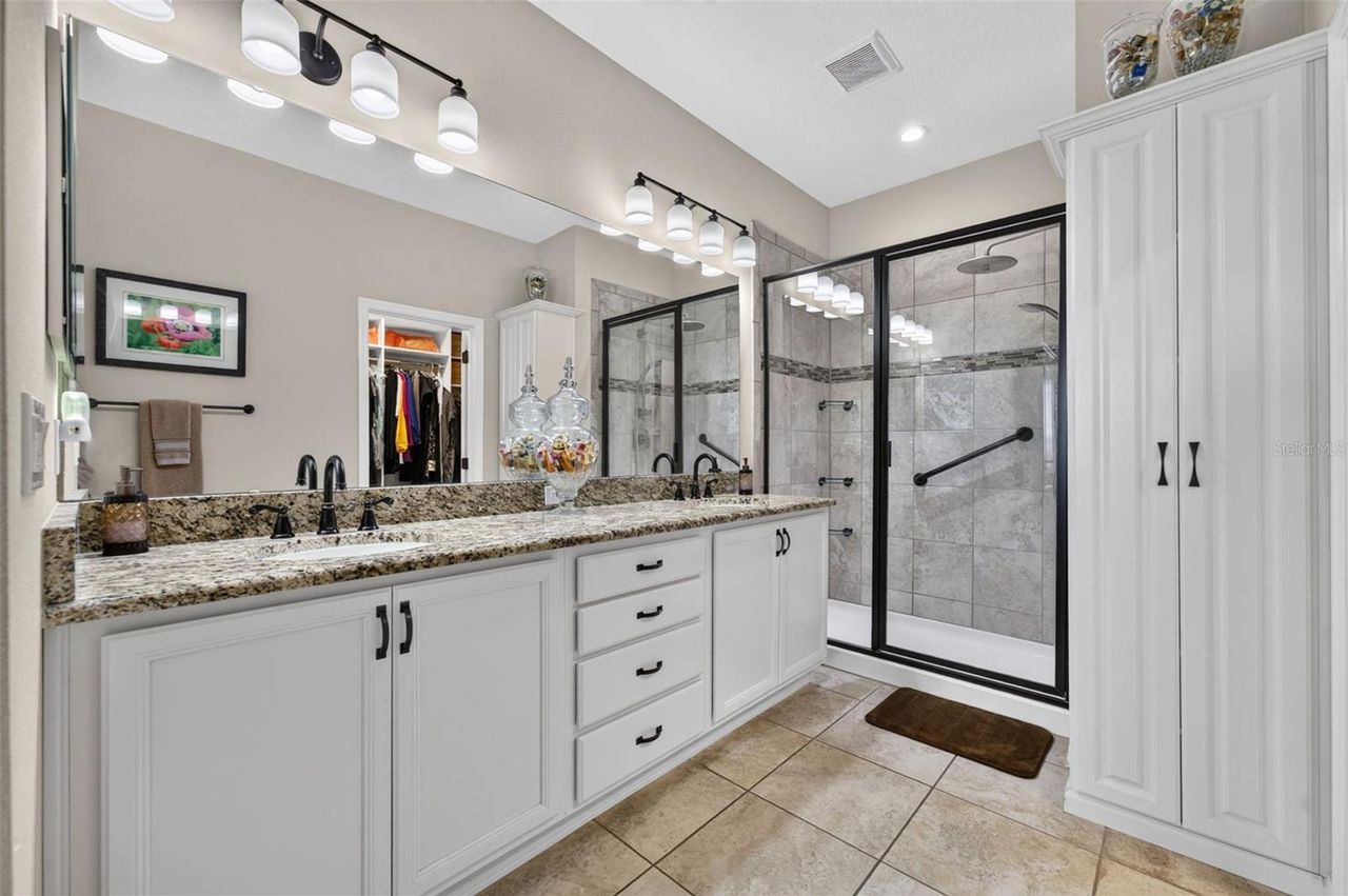 164 SILVER MAPLE ROAD — photo 31