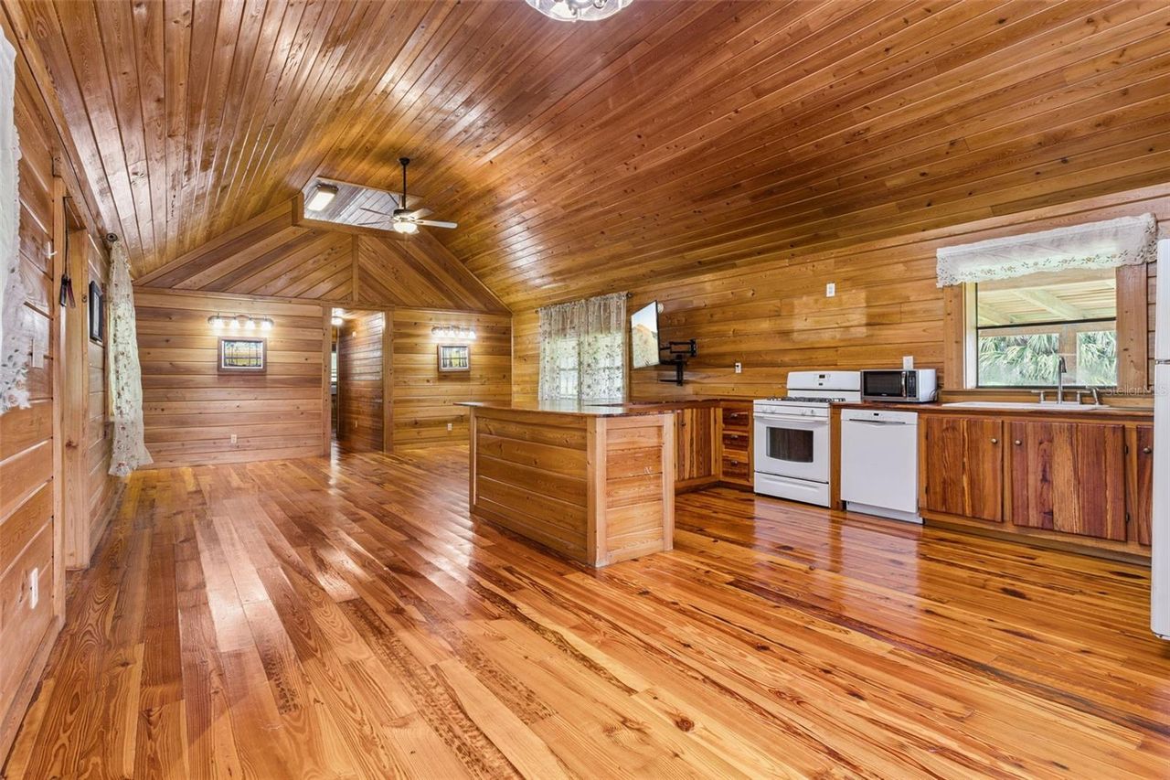 1017 SLOANS RIDGE ROAD — photo 5