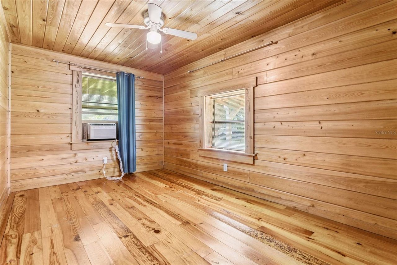 1017 SLOANS RIDGE ROAD — photo 27