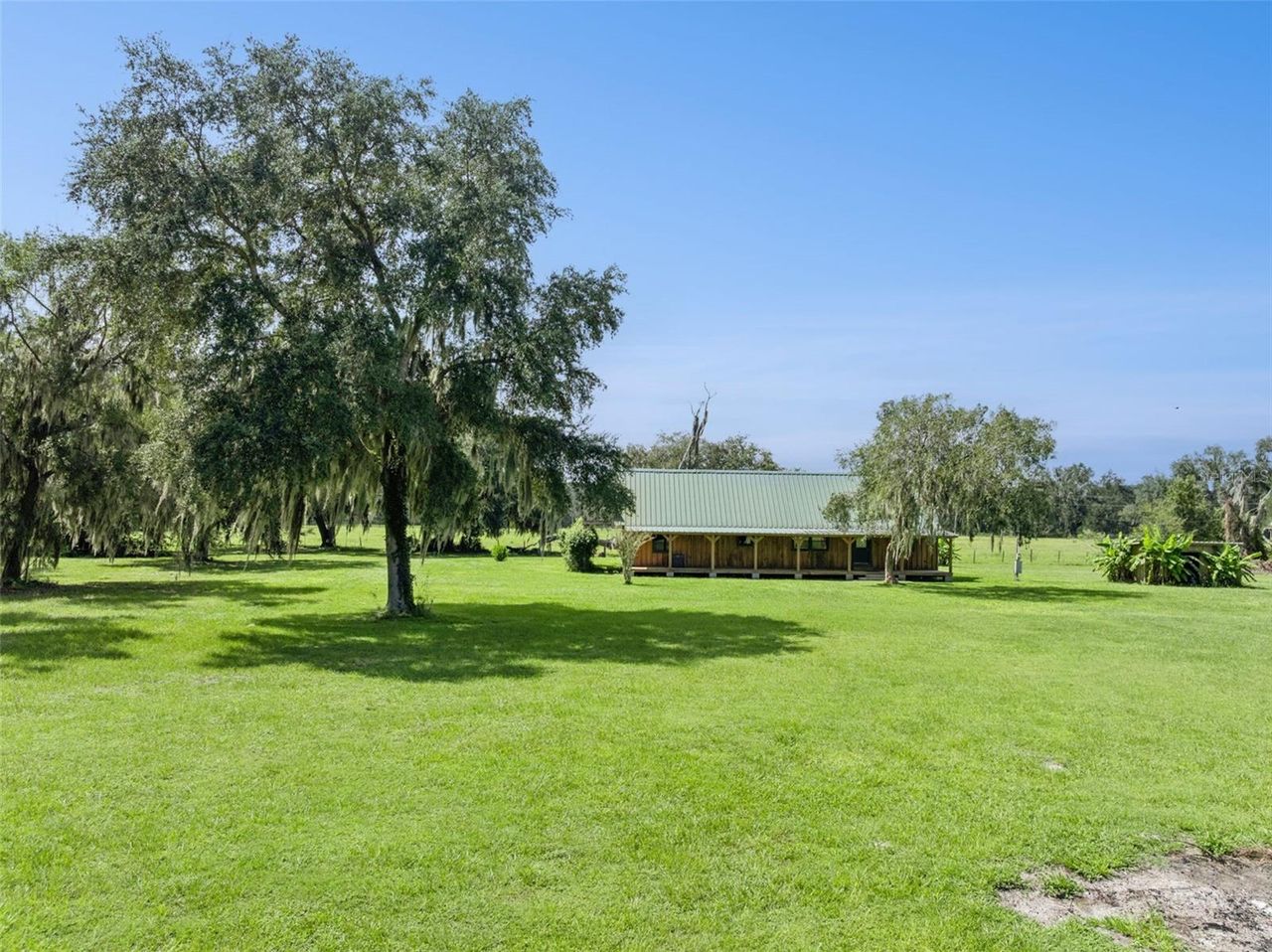 1017 SLOANS RIDGE ROAD — photo 43