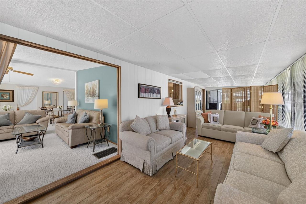 718 ORCHID STREET — photo 23