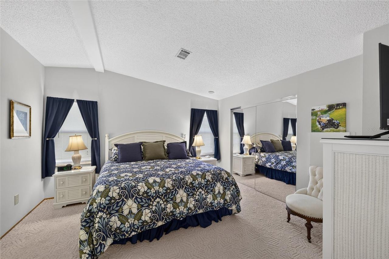 718 ORCHID STREET — photo 24